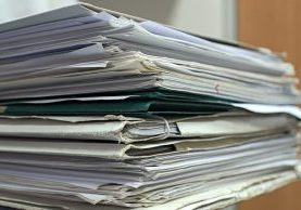 papers-3819540_640